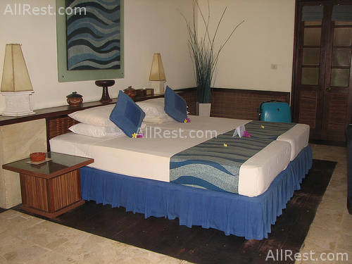 Hotel Vila Ombak 13